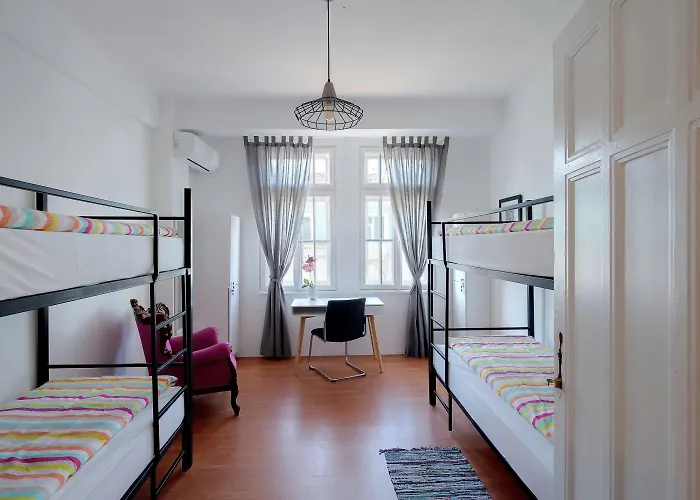 Хостел Musala Варна